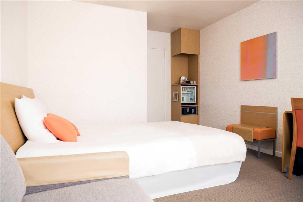 Novotel Limoges Le Lac Exterior photo